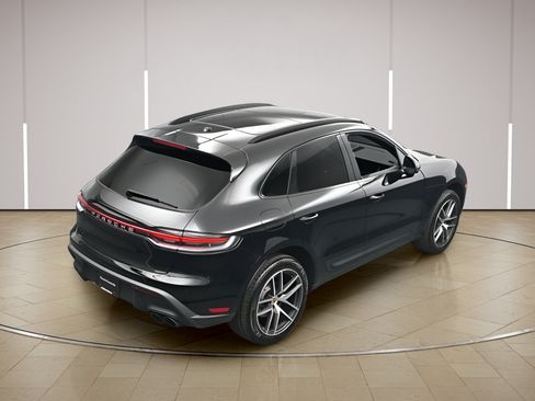 New 2026 Porsche Macan AWD/4WD image 36