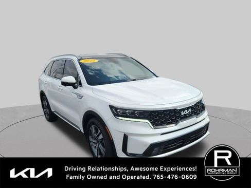 Used 2022 Kia Sorento SX Prestige w/ Panoramic Sunroof Package AWD/4WD image 3