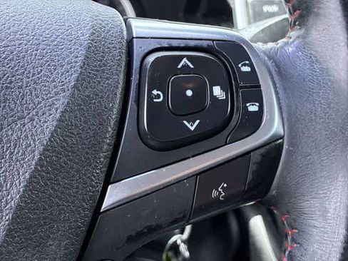 Used 2017 Toyota Camry SE FWD image 25