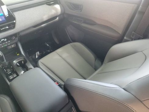 Certified 2026 Subaru Outback Premium AWD/4WD image 15