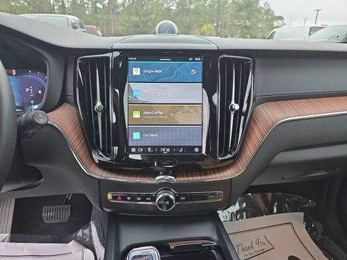 Used 2025 Volvo XC60 B5 Ultra w/ Protection Package Premier image 25