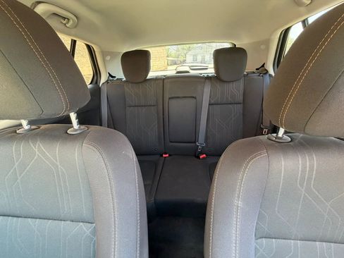 Used 2017 Chevrolet Trax LT image 23