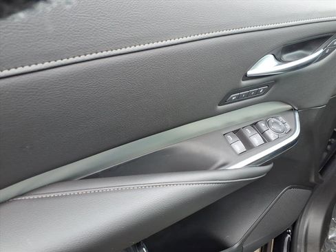 Certified 2023 Cadillac XT4 Premium Luxury image 20