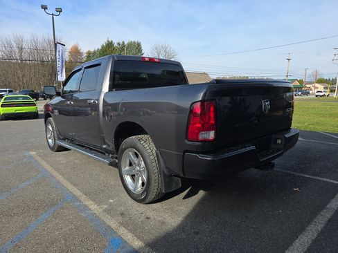 Used 2017 RAM 1500 Express image 5
