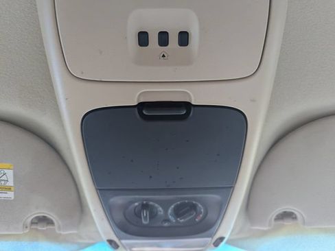 Used 2005 Ford Explorer Eddie Bauer AWD/4WD image 16