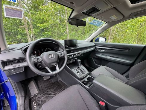 Used 2024 Honda CR-V EX image 7