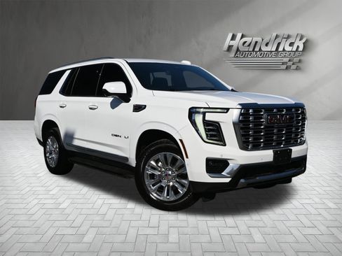 Used 2025 GMC Yukon Denali image 2