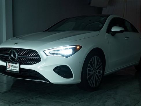 Used 2025 Mercedes-Benz CLA 250 image 34