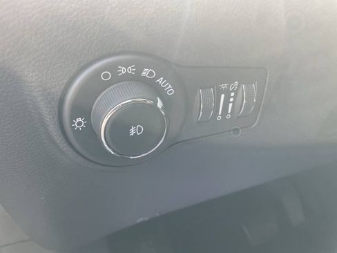 Used 2024 Jeep Compass Limited AWD/4WD image 14