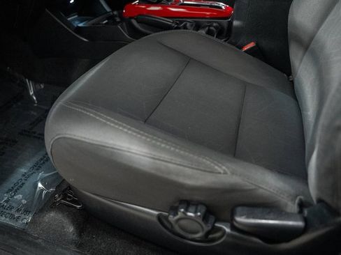 Used 2018 Toyota Tacoma TRD Off-Road image 35