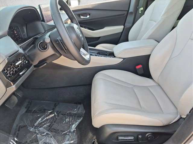 Used 2025 Honda Accord Touring image 20
