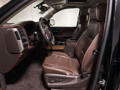 Used 2016 Chevrolet Silverado 1500 High Country image 21