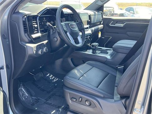 New 2026 GMC Sierra 1500 SLT w/ SLT Premium Plus Package image 9
