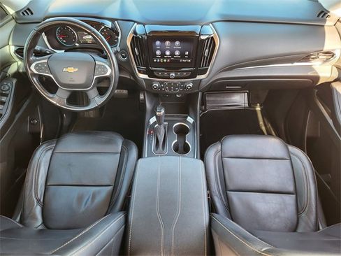 Used 2020 Chevrolet Traverse LT w/ LPO, Blackout Package image 25