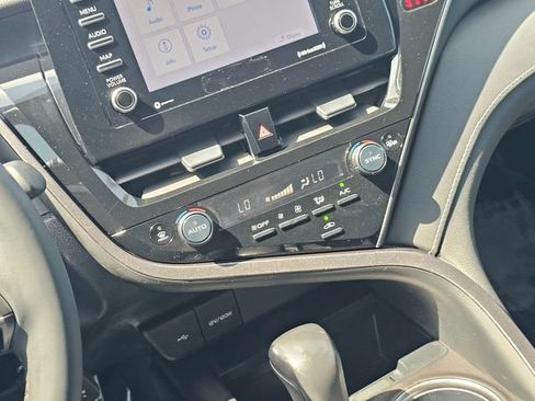 Used 2024 Toyota Camry SE FWD image 35