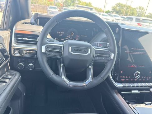 New 2026 GMC Yukon Denali w/ LPO, Floor Liner Package AWD/4WD image 21