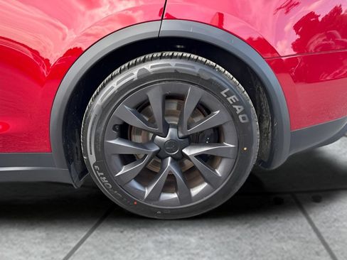 Used 2023 Tesla Model X AWD/4WD image 25