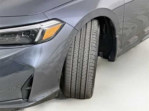 Used 2025 Honda Civic Sport Touring image 25