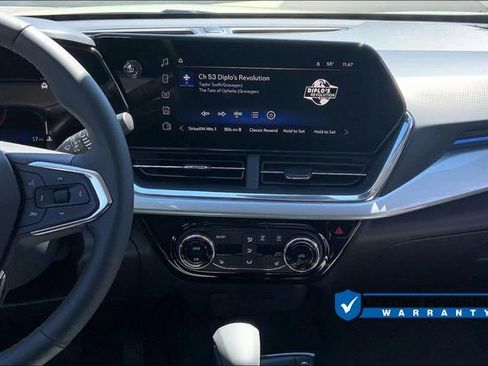 New 2025 Chevrolet Trax LT w/ Driver Confidence Package FWD image 8