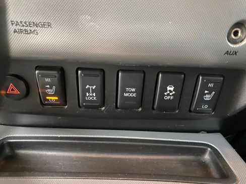 Used 2012 Nissan Titan PRO-4X w/ Pro-4x Luxury Pkg image 16