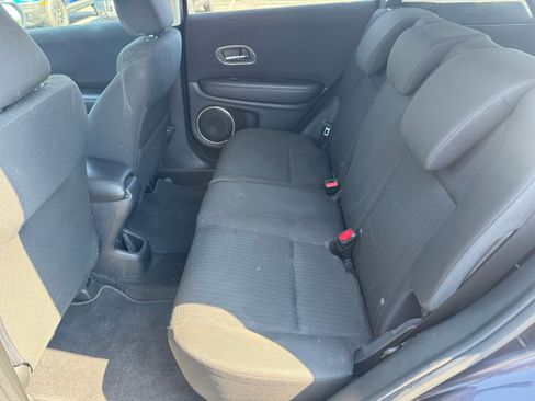 Used 2016 Honda HR-V EX image 10