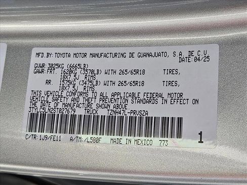 Used 2025 Toyota Tacoma TRD Sport image 22