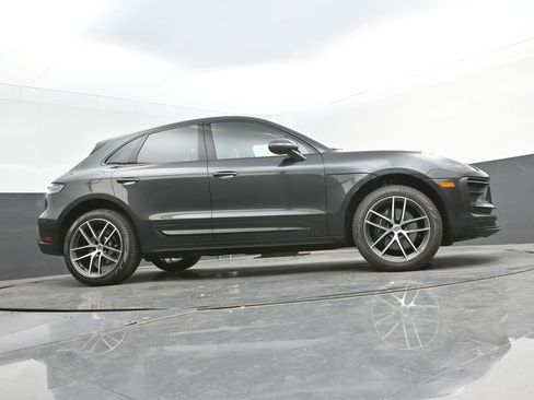 New 2025 Porsche Macan image 41