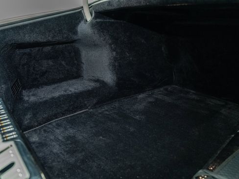 Used 2013 Rolls-Royce Ghost image 37