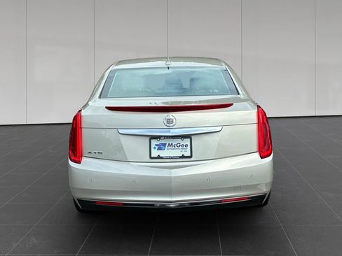 Used 2013 Cadillac XTS FWD image 4