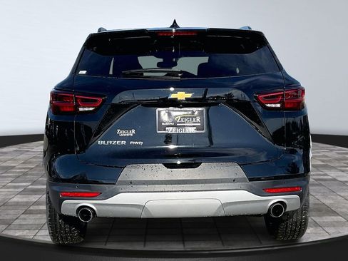 Used 2024 Chevrolet Blazer LT w/ Convenience Package image 4