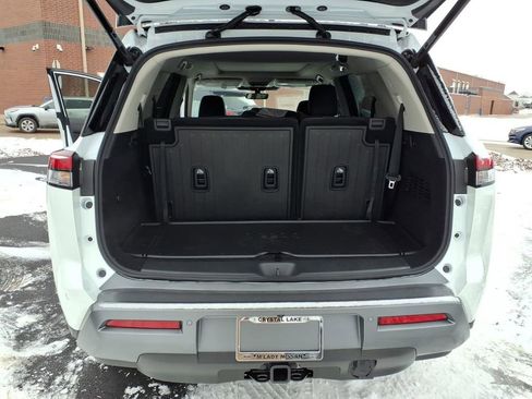 New 2026 Nissan Pathfinder SL image 31