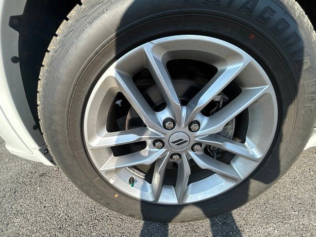 Used 2025 Dodge Durango R/T AWD/4WD image 16
