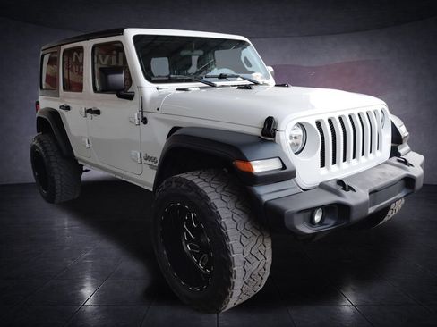 Used 2020 Jeep Wrangler Unlimited Sport AWD/4WD image 7