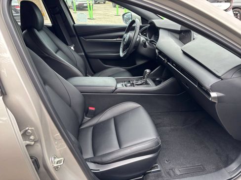 Used 2026 MAZDA MAZDA3 s FWD image 36