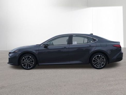 New 2026 Toyota Camry XLE image 9