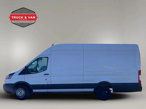 Used 2019 Ford Transit 250 148 High Roof Extended RWD image 3