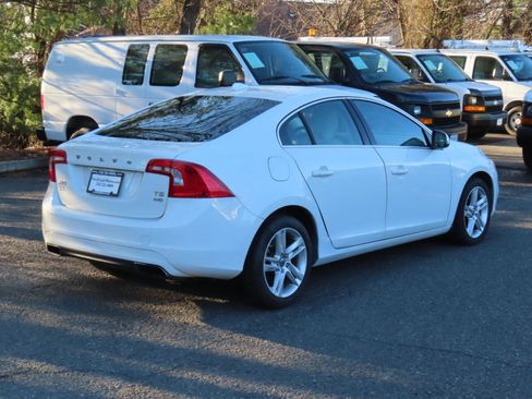Used 2014 Volvo S60 T5 image 18