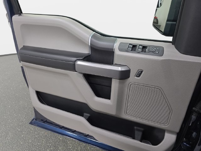 Used 2018 Ford F150 XLT AWD/4WD image 27