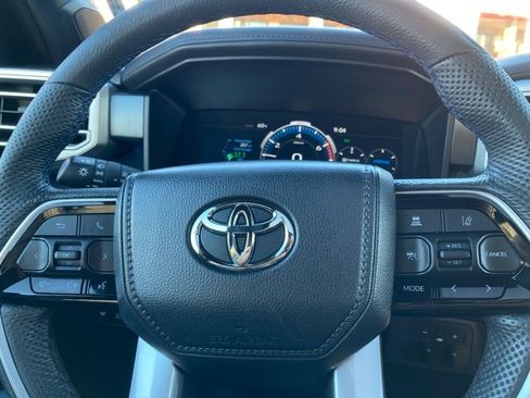 Certified 2024 Toyota Sequoia Platinum image 19