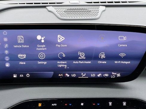 New 2025 Buick Enclave Sport Touring w/ Power Package image 23