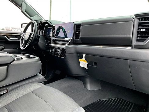 Used 2023 Chevrolet Silverado 1500 LT image 13