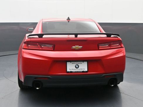 Used 2018 Chevrolet Camaro LT RWD image 6