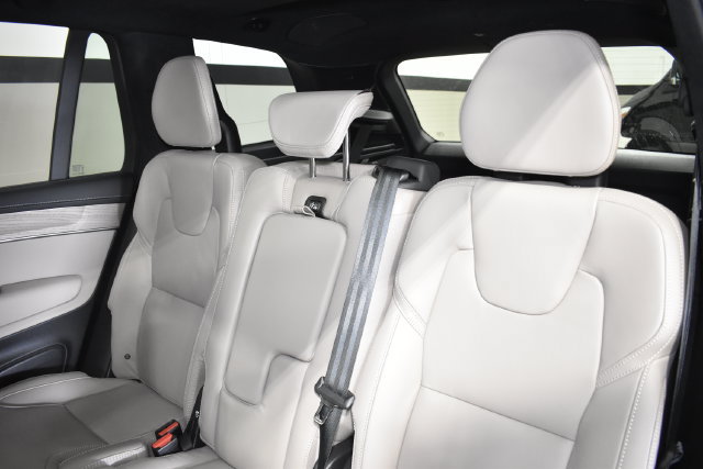 Used 2026 Volvo XC90 B6 Ultra w/ Lounge Package AWD/4WD image 37