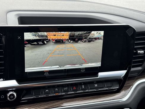 New 2026 GMC Sierra 1500 Elevation image 14