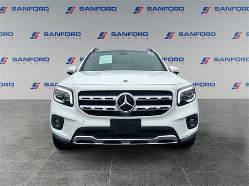 Used 2021 Mercedes-Benz GLB 250 4MATIC image 8