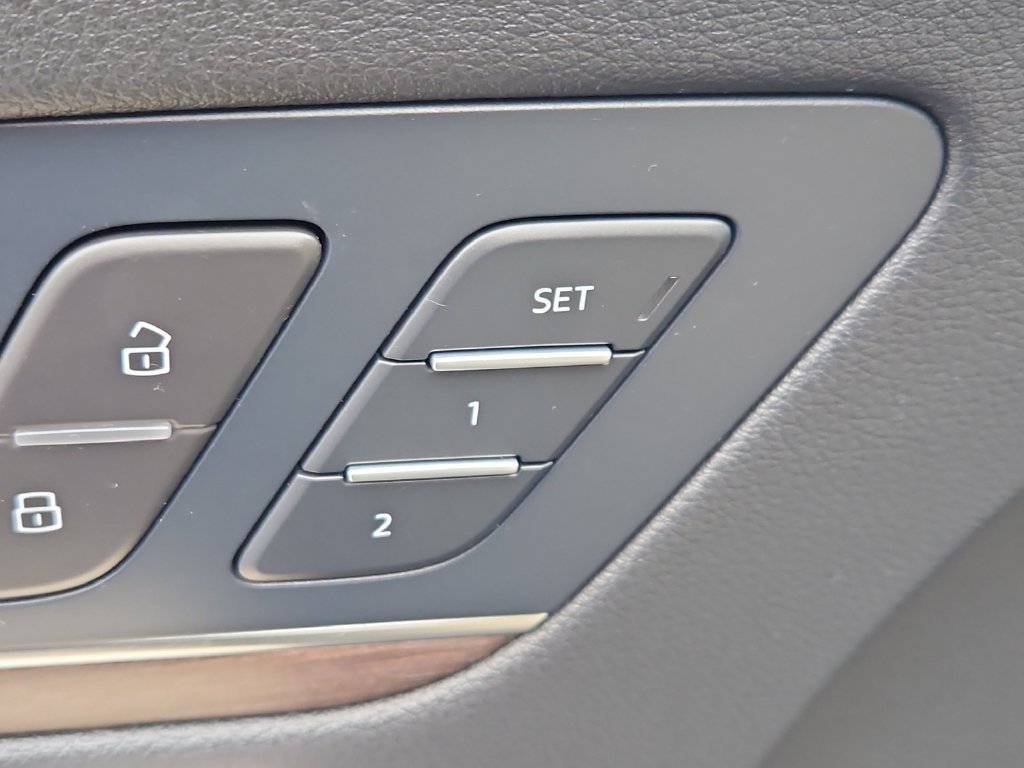 Certified 2024 Audi Q5 2.0T Premium Plus AWD/4WD image 21