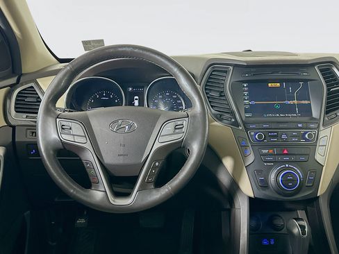 Used 2017 Hyundai Santa Fe Sport image 18