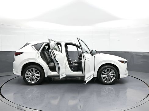 Used 2023 MAZDA CX-5 Signature AWD/4WD image 43