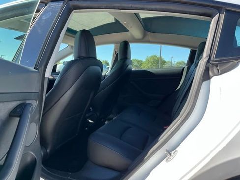 Used 2023 Tesla Model 3 Standard Range RWD image 11