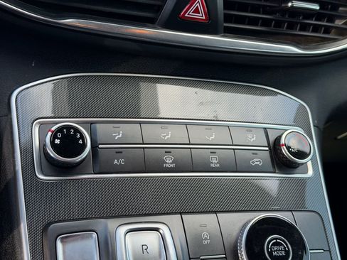 Used 2021 Hyundai Santa Fe SEL w/ Cargo Package image 16